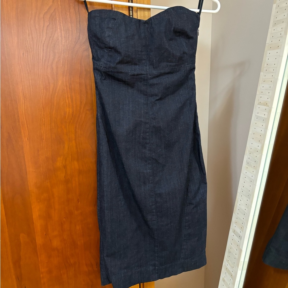 Sweetheart neckline dress